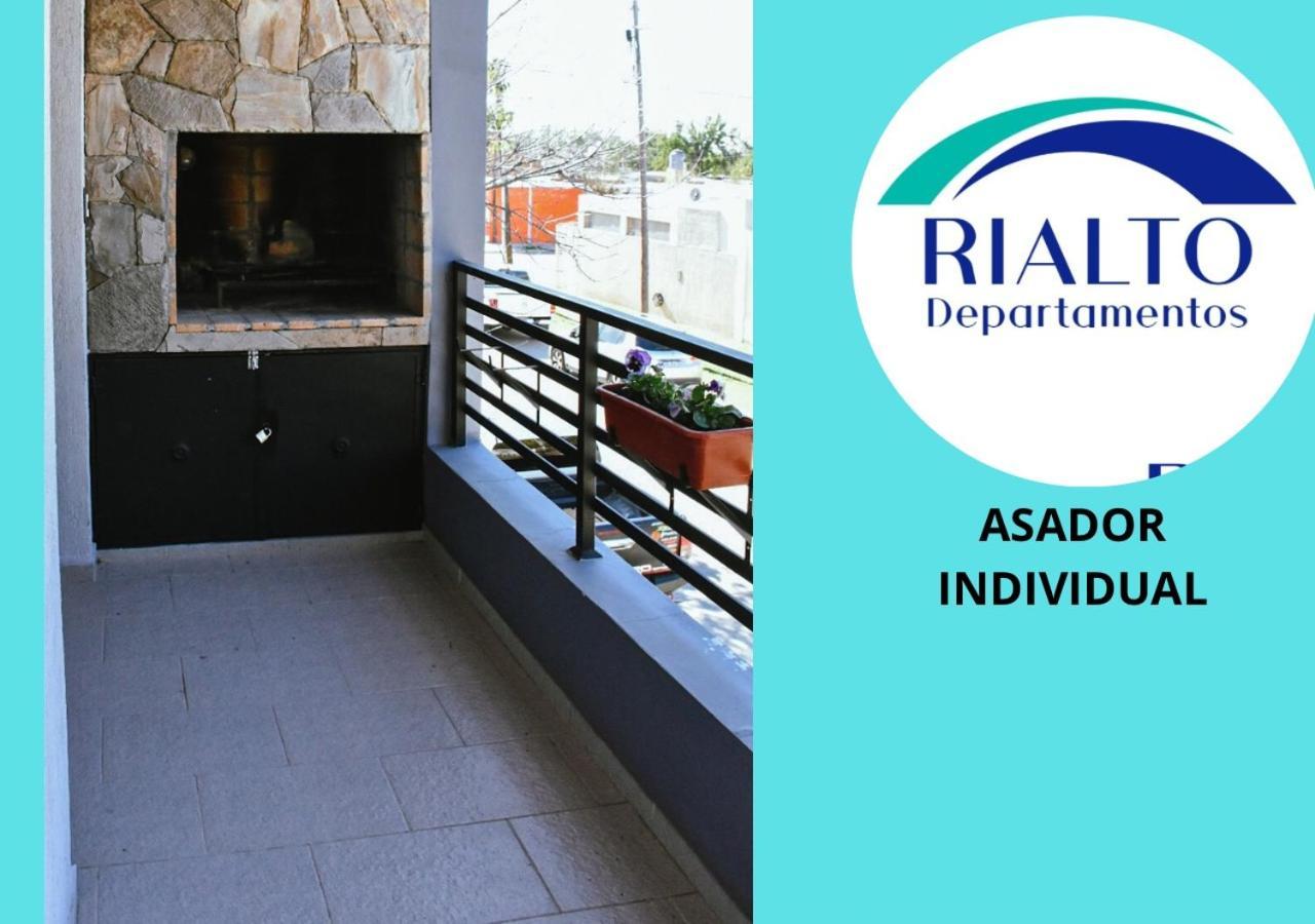 Rialto Dpto Cochera Cubierta Asador Individual Villa Mercedes Exterior photo